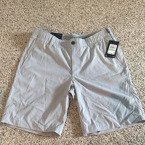 Under Armour Light Gray Men's Shorts